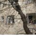 Κυψέλη: Δίδυμα δύο ετών βρέθηκαν μόνα τους σε διαμέρισμα - Συνελήφθη η μητέρα τους - ertnews.gr