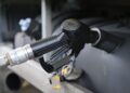 Καύσιμα: Στα υψηλότερα επίπεδα της 4ετίας η τιμή του φυσικού αερίου - Μικρή αποκλιμάκωση σε βενζίνη και ντίζελ
