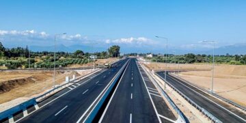 Oλυμπία Οδός: Σε λειτουργία η χιλιομετρική χρέωση και στον Κόμβο Γαστούνης