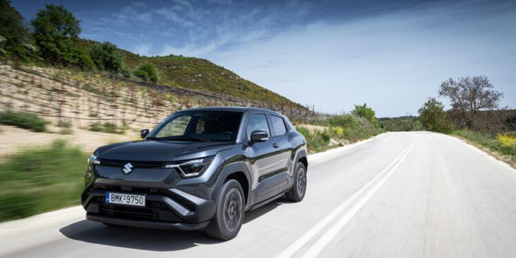 Suzuki: Γιορτή της ηλεκτροκίνησης με test drive, δώρα και εκπλήξεις