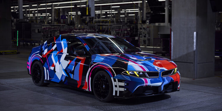 H BMW μας δείχνει τη νέα ηλεκτρική M3