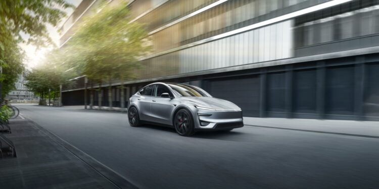 Τα Tesla Model 3 και Model Y ως εφεδρική πηγή ενέργειας