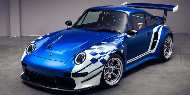 Μια Porsche 911 αφιερωμένη στον Martin Brundle