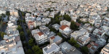 Αύξηση της έκπτωσης στον ΕΝΦΙΑ από 20% σε τουλάχιστον 50% για τις ασφαλισμένες κατοικίες ζητά η ΠΟΜΙΔΑ