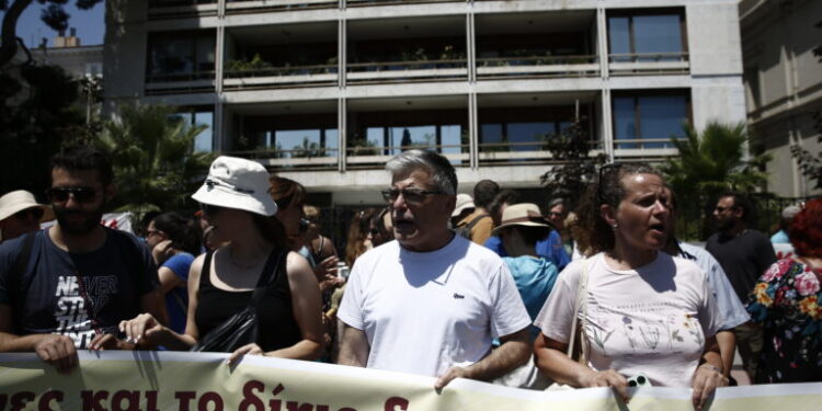 OΛME – ΔΟΕ – ΑΔΕΔΥ: Κινητοποιήσεις για άρση πειθαρχικών και δικαστικών διώξεων σε εκπαιδευτικούς