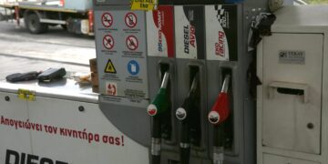 Πολιτική αντιπαράθεση για το υψηλό κόστος της ενέργειας
