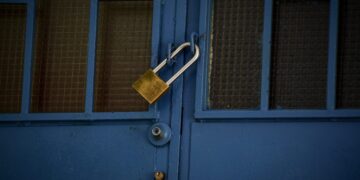 Κακοκαιρία: Σε ποιες περιοχές θα μείνουν κλειστά τα σχολεία σήμερα - ertnews.gr