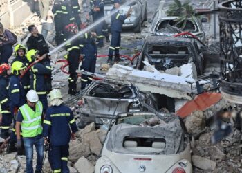 Σύλληψη τριών ατόμων για την φονική έκρηξη στην Πλάκα – Φέρονται να επιχείρησαν να κλέψουν χαλκοσωλήνες φυσικού αερίου