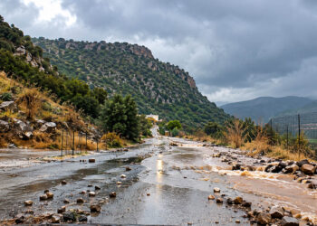 Κρήτη: Ισχυρές βροχές και καταιγίδες έως την Κυριακή – Σε κατάσταση «red code» παραμένουν οι αρχές