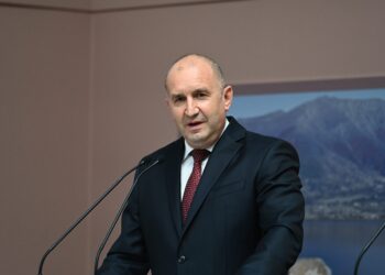Ράντεφ: «Αν στο παρελθόν ο βασιλιάς Σαμουήλ μας χώριζε, σήμερα μας ενώνει» - ertnews.gr