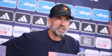 Κλοπ: «Έπαιξε έξυπνα και πειθαρχημένα η Ελλάδα, δεν ανήκει στις μικρές ποδοσφαιρικά χώρες» - www.ertsports.gr