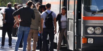Υπόθεση Καμπούρη: Αναλήψεις άνω των 2 εκατομμυρίων ευρώ και τραπεζικές θυρίδες στο μικροσκόπιο των Αρχών - ertnews.gr