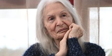Το τελευταίο αντίο στην Μπέτυ Βαλάση – Σήμερα η πολιτική κηδεία της στο Α’ Νεκροταφείο
