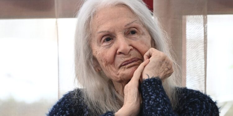 Το τελευταίο αντίο στην Μπέτυ Βαλάση – Σήμερα η πολιτική κηδεία της στο Α’ Νεκροταφείο