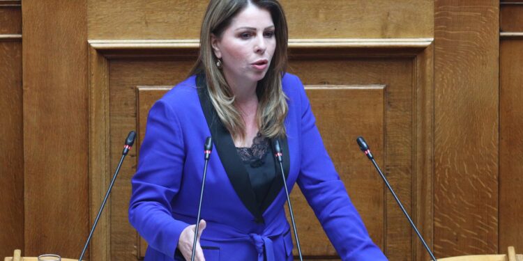 ΟΠΕΚΕΠΕ: Σήμερα η δίκη της βουλευτού Κατερίνας Παπακώστα