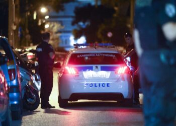 Ρατσιστικά τα κίνητρα πίσω από την επίθεση στην Ελευσίνα: «Ακροδεξιοί οι δράστες, αντιφασίστας το θύμα» λέει η ΕΛ.ΑΣ. - ertnews.gr