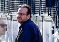 Ακόμη και γνωστοί τραγουδιστές ανάμεσα στους εργαζόμενους που δεν κατέβαλε ασφαλιστικές εισφορές ο Καμπούρης - ertnews.gr