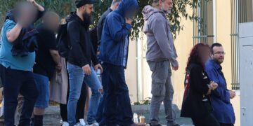 Απάτη σε βάρος του ΕΦΚΑ: Αρνήθηκαν την εμπλοκή τους ο Φίλιππος Καμπούρης και η σύζυγός του - Συνεχίζονται οι απολογίες των κατηγορουμένων - ertnews.gr