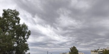Κακοκαιρία εξπρές με χειμωνιάτικα χαρακτηριστικά και σταδιακή αποκλιμακώσει των φαινομένων από το μεσημέρι - Η πρόγνωση της Όλ. Παπαβγούλη - ertnews.gr