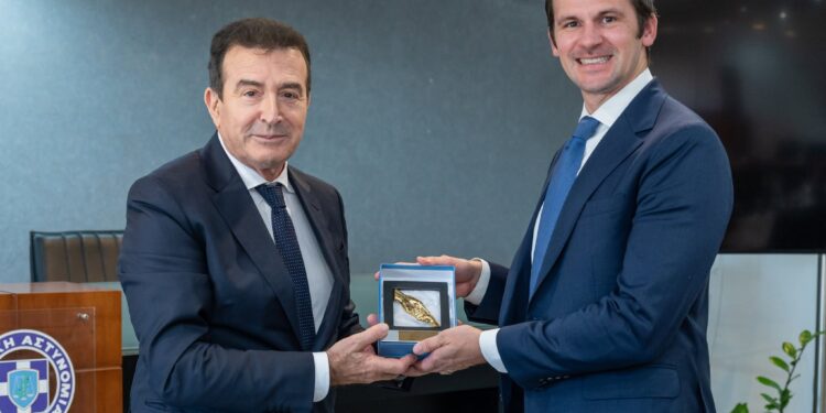 Συνάντηση Μ. Χρυσοχοΐδη με τον υφυπουργό Εσωτερικής Ασφάλειας των ΗΠΑ