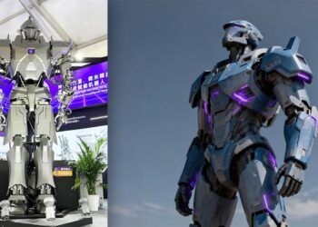 Actual Giant Mecha robot
