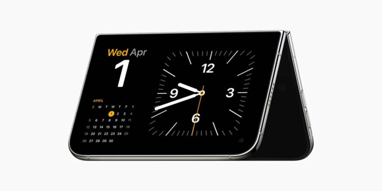 Apple iPhone Duo StandBy