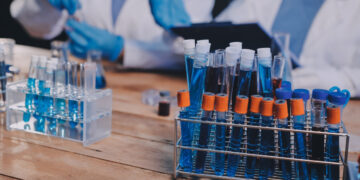 Καρκίνος πριν από τη γέννηση: Το DNA αποκάλυψε πώς η νόσος πέρασε από τη μία δίδυμη αδελφή στην άλλη
