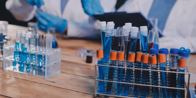 Καρκίνος πριν από τη γέννηση: Το DNA αποκάλυψε πώς η νόσος πέρασε από τη μία δίδυμη αδελφή στην άλλη