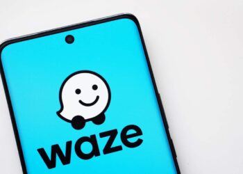Waze logo app