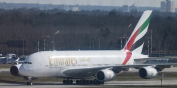 Emirates: Airbus A380 με προορισμό το Λονδίνο εξέπεμψε σήμα κινδύνου και προσγειώθηκε στη Φρανκφούρτη