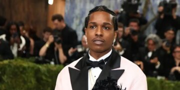 Ο ASAP Rocky έβαλε «φωτιά» στο ΟΑΚΑ: Το ελικόπτερο μέσα στο Telekom Center και η «συλλογή» από γυναικεία εσώρουχα