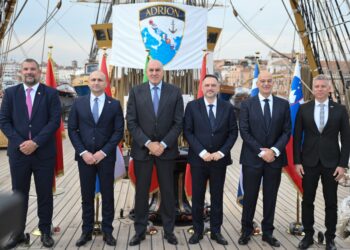Δένδιας: Η Ελλάδα συμβάλλει στη διαμόρφωση ισχυρότερου πλαισίου περιφερειακής ασφάλειας, με σημείο αναφοράς το Διεθνές Δίκαιο και το Δίκαιο της Θάλασσας - ertnews.gr