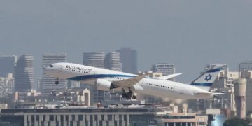H ισραηλινή αεροπορική εταιρεία El Al ξαναρχίζει τις πτήσεις προς το Ντουμπάι