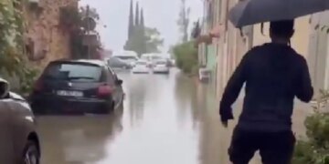 Γαλλία: Τρεις νεκροί από πλήμμυρες στα νότια - Χιλιάδες σπίτια χωρίς ρεύμα και 250 άνθρωποι σε καταφύγια