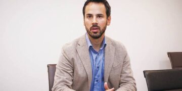 Νίκος Ρωμανός στο ΕΡΤnews Radio 105,8: Στόχος μας η αυτοδυναμία – Ο Πρωθυπουργός δεν έθεσε κανέναν πήχη
