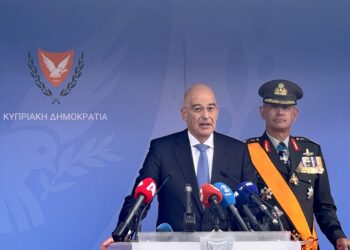 Nίκος Δένδιας από Κύπρο: «Η Ελλάδα είναι και θα παραμείνει πλησίον»