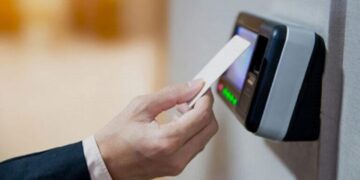 Ψηφιακή Κάρτα Εργασίας: Υποχρεωτική από σήμερα σε νέους κλάδους – Όλες οι αλλαγές