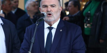 Οι κίνδυνοι του franchise για τις μικρές επιχειρήσεις – Τι είπε στο ΕΡΤnews Radio 105,8 ο Πρόεδρος της ΓΣΕΒΕΕ, Γιώργος Καββαθάς
