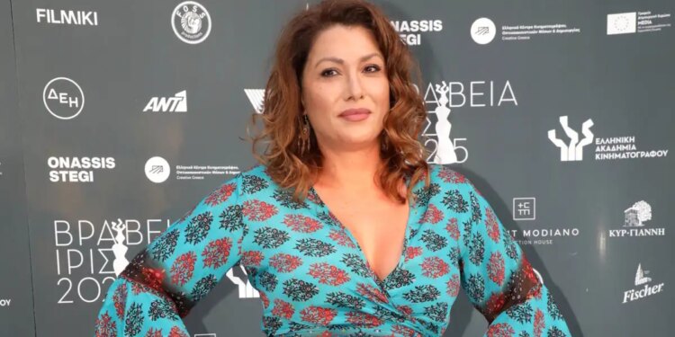 Κλέλια Ρένεση: Μπορώ να έχω σύντροφο αλλά ποτέ δεν θα μοιράζομαι το μεγάλωμα του παιδιού μου