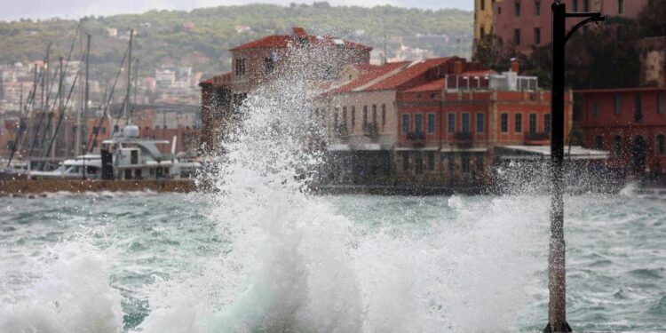 Κρήτη: Πώς η δόμηση και η τουριστική ανάπτυξη επιβαρύνουν τις πλημμύρες – Τι είπε στο ΕΡΤnews Radio 105,8 ο Επίκουρος καθηγητής του ΕΚΠΑ, Μιχάλης Διακάκης