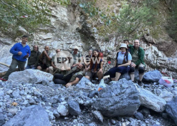 Χανιά: Σε εξέλιξη η «απελευθέρωση» των 8 «ομήρων της κακοκαιρίας» στο φαράγγι της Σαμαριάς