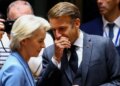Ανάλυση Politico: Η Ευρώπη μπροστά στην τέλεια πολιτική καταιγίδα - Το χάος στη Γαλλία και η επόμενη μέρα στην ΕΕ