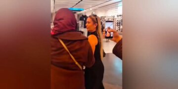 Κωνσταντινούπολη: Ισραηλινή επιχειρηματίας δέχτηκε επίθεση από όχλο - «Δολοφόνο παιδιών» της φώναζαν