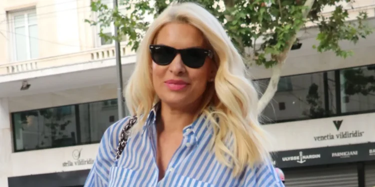 Ελένη Μενεγάκη: Φθινοπωρινή απόδραση μαζί με τον Μάκη Πανταζόπουλο στη Γαλλία