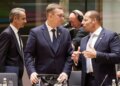 Politico: Η Ελλάδα και 5 χώρες της ΕΕ ζητούν να καθυστερήσουν οι νέες χρεώσεις για τις εκπομπές ρύπων έως το 2030 λόγω της ενεργειακής κρίσης
