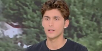 Μπάμπης Λαζαρίδης για τον θάνατο του πατέρα του: Όταν τον χάνεις τόσο μικρός, μαθαίνεις να μεγαλώνεις χωρίς αυτόν