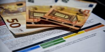 Έρχονται τα μέτρα στήριξης της κυβέρνησης για τη θέρμανση – Παρέμβαση και στα καύσιμα