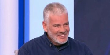 Νίκος Γρίτσης: «Μου ζήτησε η πλευρά της Άννας Βίσση να δώσω τραγούδια για πιθανή συνεργασία στο άμεσο μέλλον»