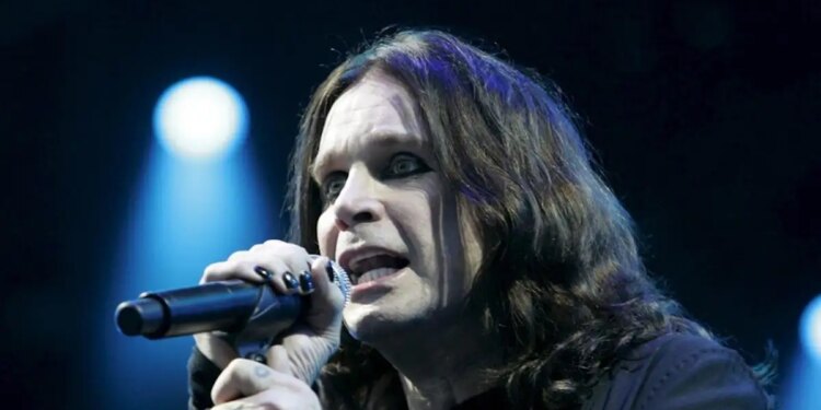 Ozzy Osbourne: «Οι γιατροί έλεγαν ότι η τελευταία του συναυλία θα τον σκότωνε» αποκαλύπτει η χήρα του