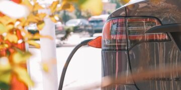 Επιστήμονες ανέπτυξαν ένα ασύρματο σύστημα φόρτισης για τα οχήματα νέας ενεργειακής τεχνολογίας
